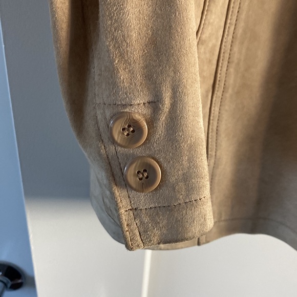 Bernardo suede leather jacket tan size M. - Picture 4 of 6